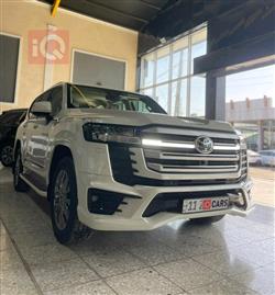 تويوتا لاندكروزر